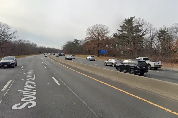 Southern State Pkwy