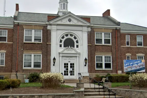 North Hempstead Town Hall