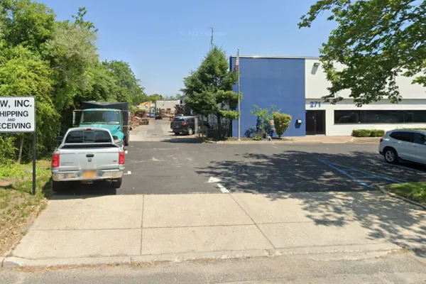 Bay Shore company charged with violating labor laws, underpaying workers, Nassau DA says