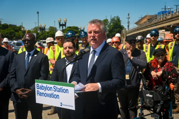 Babylon LIRR
