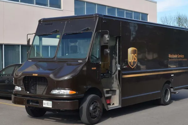 ups_truck.jpeg